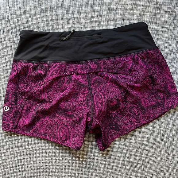 Lululemon Run Times Short - Picture 2 of 4